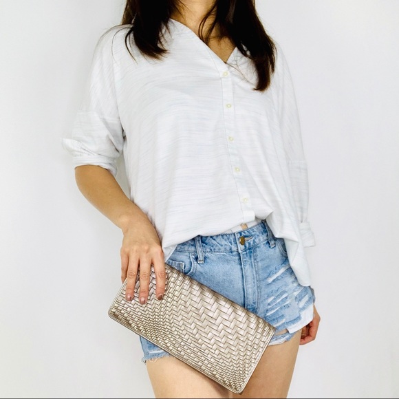 Cole Haan - Gold Weave Clutch - Picture 3 of 8